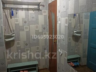 Продажа квартир в Восточно-Казахстанской обл.: 2-комнатная квартира · 40.9 м² · 2/4 этаж, Проспект Независимости 18а за 9.5 млн 〒 2-комнатная квартира · 40.9 м² · 2/4 этаж, Проспект Независимости 18а за 9.5 млн 〒 в Риддере