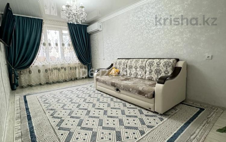 2-комнатная квартира · 48.8 м² · 3/5 этаж, мкр 8 — ТД АЛТАЙ за 17 млн ₸ в Актобе — фото 2