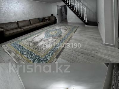 Жеке үй · 4 бөлме · 222.4 м² · 10 жүзд., Өркен ш/а., 36 13 — Бағдар, бағасы: 35 млн ₸ в Атырау, мкр Оркен