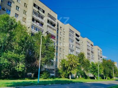 2-комнатная квартира, 54 м², 1/9 этаж, Крылова 68 за 24 млн 〒 в Усть-Каменогорске, Ульбинский