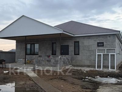 Отдельный дом · 4 комнаты · 147.6 м² · 4 сот., Деркул 2 за 27.5 млн ₸ в Уральске