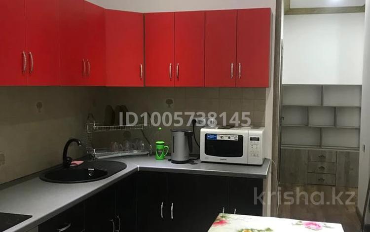1-бөлмелі пәтер · 50 м² · 4/15 қабат, 17-ш/а., бағасы: 210 000 ₸ в Актау, 17-й мкр — фото 2