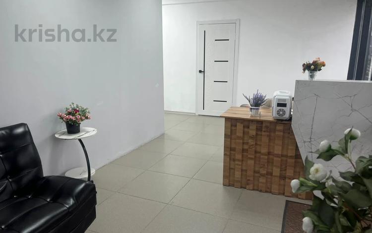 Білім орталықтары · 130 м², бағасы: 800 000 ₸ в Усть-Каменогорске — фото 2