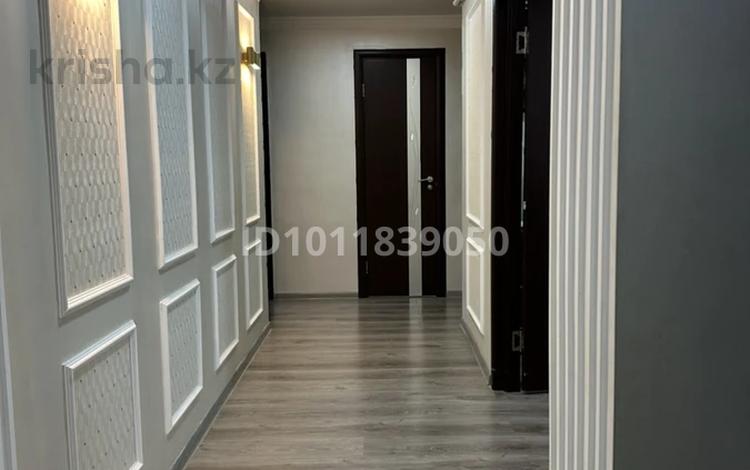 2-комнатная квартира · 69 м² · 2/10 этаж, мкр. Алтын орда, Ораз Татеулы 11 за 26 млн ₸ в Актобе — фото 2