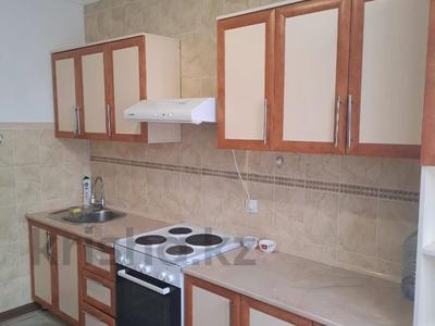 2-бөлмелі пәтер, 70 м², 4/9 қабат ай сайын, Кайыма Мухамедханова 21, бағасы: 200 000 〒 в Астане, Есильский р-н