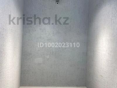 Офисы, магазины и бутики, склады, салоны красоты, кабинеты и рабочие места, студии · 10 м² за 55 000 〒 в Актау, 32В мкр