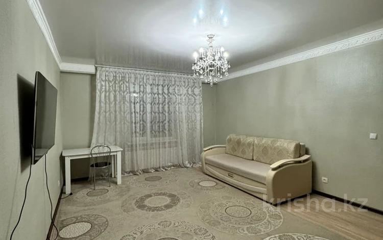 2-комнатная квартира · 62.2 м² · 7/7 этаж, Е-251 4/7 за 30.5 млн ₸ в Астане, Нура р-н — фото 2