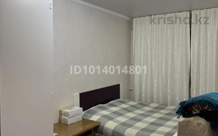 2-комнатная квартира · 42.7 м² · 5/5 этаж, По.Сатпаева 90 — Дом одежды .рядом 7 школы и 4 школы за 6.9 млн ₸ — фото 2