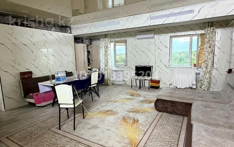 2-комнатная квартира · 67 м² · 5/10 этаж, Айнабулак 2 85 за 35 млн ₸ в Алматы, Жетысуский р-н — фото 2