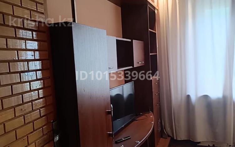 2-комнатная квартира · 50 м² · 1/5 этаж, Жастар 17 за 200 000 ₸ в Усть-Каменогорске — фото 2