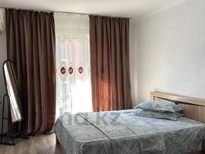 2-комнатная квартира · 60 м² · 2/12 этаж, 11 улица 39/2 — Жаңа қала Акимат обл Әділет үйі Тұран молл за 10 000 〒 в Туркестане