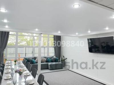 Дом · 4 комнаты · 120 м², Садрвая 1/4 за 100 000 ₸ в Уральске