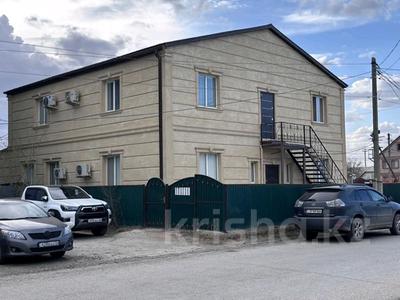 Отдельный дом · 8 комнат · 251.3 м² · 3.42 сот., Баймуханова 12а за 60 млн ₸ в Атырау