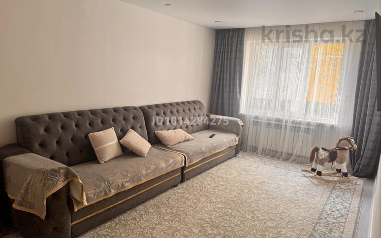 3-бөлмелі пәтер · 70 м² · 1 қабат, 5 18 — Банк Центр Кредит, бағасы: 300 000 ₸ в Конаеве — фото 2