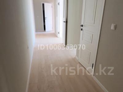3-бөлмелі пәтер · 80 м² · 3/5 қабат, мкр Бозарык 687 — 146 школа, бағасы: 30 млн ₸ в Шымкенте, Абайский р-н