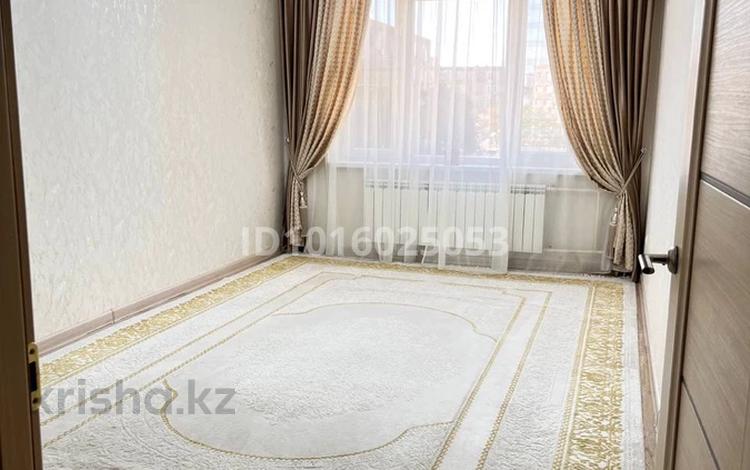 4-комнатная квартира · 89.8 м² · 3/5 этаж, 27-й мкр 17 за 27 млн ₸ в Актау — фото 2