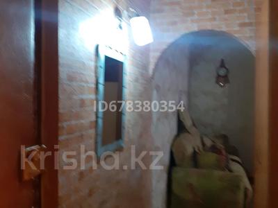 2-бөлмелі пәтер · 46 м² · 4/5 қабат, Дуйсембекова 61 — Волочаевская/приканальная, бағасы: 16.5 млн ₸ в Караганде, Казыбек би р-н