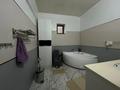 Жеке үй · 5 бөлме · 270 м² · 10 жүзд., Ашим ибраев 28 — Взлетка районы, нейромед клиникадан кейінгі көше, бағасы: 77 млн ₸ в  — фото 14