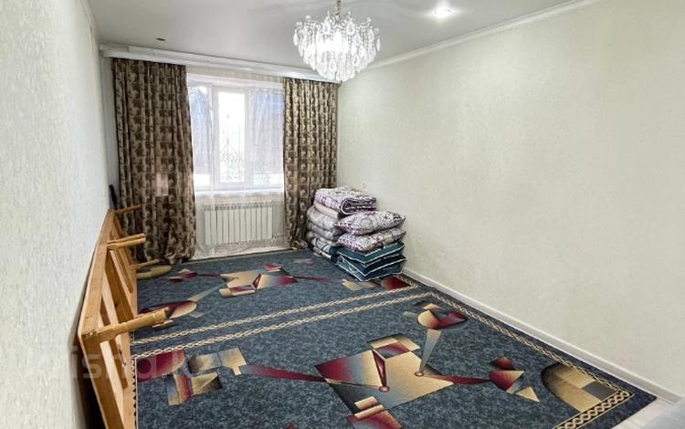 4-комнатная квартира · 89.7 м² · 8/9 этаж, 12 микрорайон за 23.5 млн ₸ в Актобе — фото 2