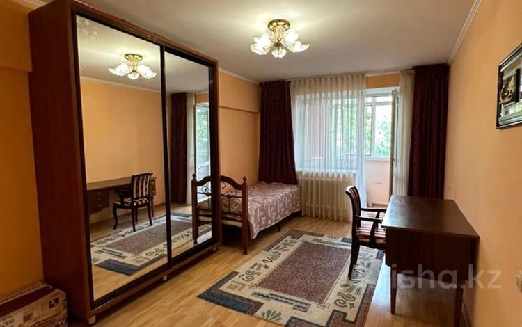 3-комнатная квартира · 77.8 м² · 5/5 этаж, Исаева — Кабанбай батыра за 62 млн ₸ в Алматы, Алмалинский р-н — фото 2