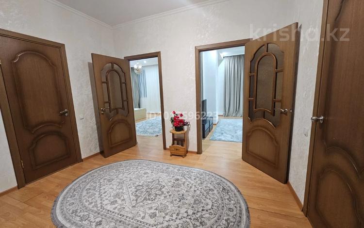 2-комнатная квартира · 100 м² · 19/30 этаж, Аль-Фараби 7к5а за 600 000 ₸ в Алматы, Бостандыкский р-н — фото 20