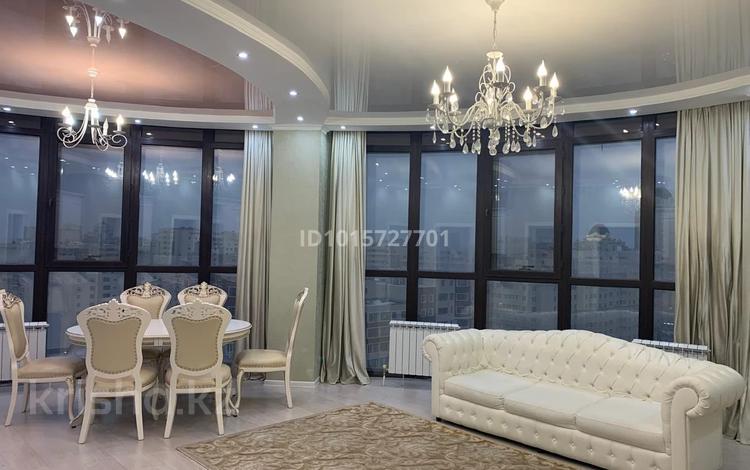 3-комнатная квартира · 100 м² · 13/17 этаж, Керей Жәнібек хандар 22 436 за 35 000 ₸ в Астане, Есильский р-н — фото 2