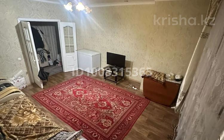 2-бөлмелі пәтер · 60 м² · 8/10 қабат, мкр Юго-Восток Шахтерова 70 — Шахтерова, бағасы: 24 млн ₸ в Караганде, Казыбек би р-н — фото 10