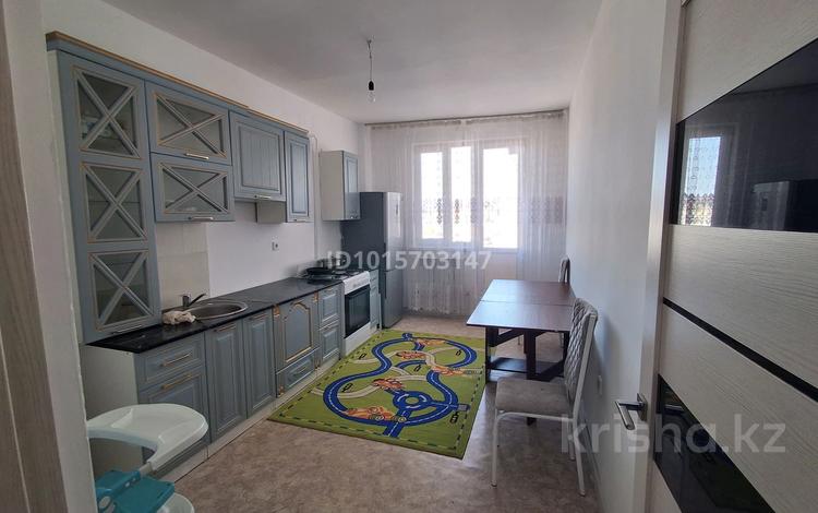 3-комнатная квартира · 76 м² · 5/5 этаж, Улы дала 40 за 110 000 ₸ в Таразе — фото 2