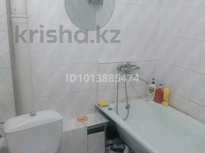 2-комнатная квартира · 40 м² · 4/4 этаж, Молдагулова 55 — На против супермаркета ДИАС за 3.5 млн ₸ в Каратау