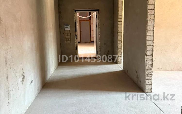 3-бөлмелі пәтер · 96 м² · 3/5 қабат, Саздинское лесничество, бағасы: 43.2 млн ₸ в Актобе — фото 2