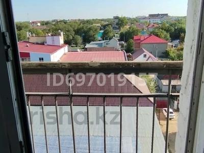 Продажа квартир в Западно-Казахстанской обл.: 1-комнатная квартира · 25 м² · 7/9 этаж, Курмангазы 111 — Пешеход супермаркет за 6 млн 〒 1-комнатная квартира · 25 м² · 7/9 этаж, Курмангазы 111 — Пешеход супермаркет за 6 млн 〒 в Уральске, мкр Школьник