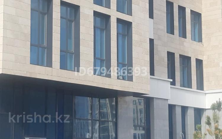 Свободное назначение, офисы · 75 м² за 750 000 ₸ в Астане, Есильский р-н — фото 2