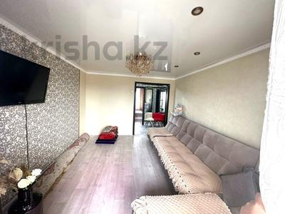 3-комнатная квартира · 60 м² · 9/9 этаж, Камзина 20 за 22.7 млн 〒 в Павлодаре