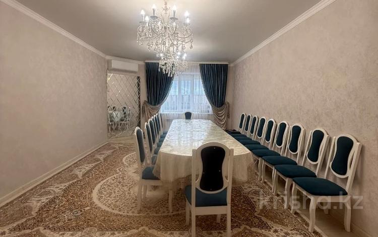 3-комнатная квартира · 129.9 м² · 5/6 этаж, мкр. Алтын орда, Тауелсиздик за 42 млн ₸ в Актобе — фото 2