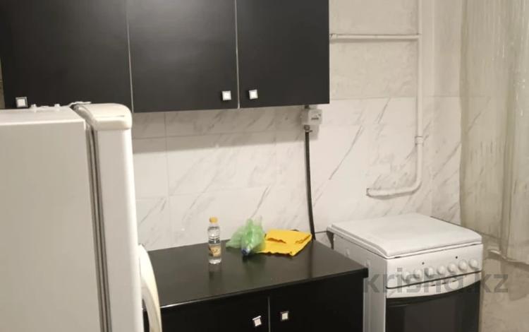 3-комнатная квартира · 56 м² · 2/5 этаж, Момышулы за 25.5 млн ₸ в Семее — фото 2