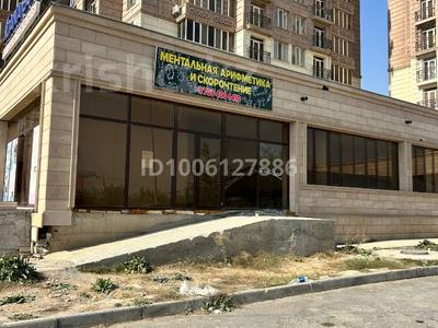 Свободное назначение, офисы, магазины и бутики, склады, салоны красоты, фитнес и спорт, медцентры и аптеки, образование, развлечения, конференц-залы, кабинеты и рабочие места, студии · 500 м² за 2 млн 〒 в Шымкенте, Абайский р-н