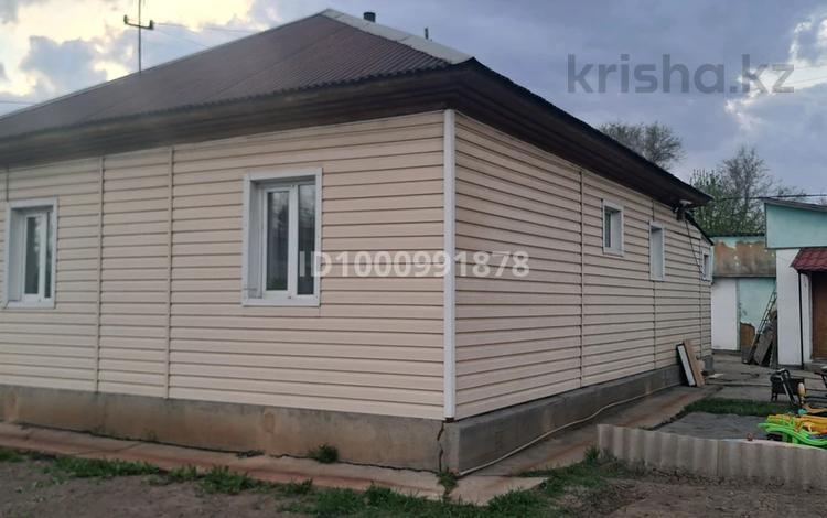 Жеке үй · 2 бөлме · 56.5 м² · 9.6 жүзд., Сафонова 62 — Электротовары, бағасы: 16 млн ₸ в Усть-Каменогорске, Ульбинский — фото 2