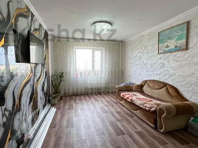 Продажа квартир в Жетысу обл.: 2-комнатная квартира · 54 м² · 4/5 этаж, гарышкер 5г за 19.5 млн 〒 2-комнатная квартира · 54 м² · 4/5 этаж, гарышкер 5г за 19.5 млн 〒 в Талдыкоргане, мкр Жана Гарышкер