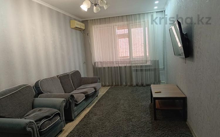 3-комнатная квартира, 67 м², 4/5 этаж помесячно, 9-й мкр 1