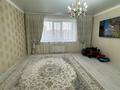 2-комнатная квартира · 88.9 м² · 5/5 этаж, мкр. Алтын орда, Батыс 2 9/5 корпус 1 — пересечение улиц Мангилик ел и Халела Досмухамедова за 35 млн 〒 в Актобе — фото 3