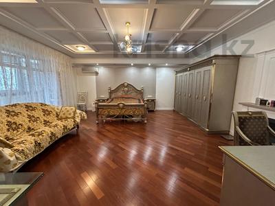 5-комнатная квартира · 228.5 м² · 4/12 этаж, мкр Самал-2 58 — Аль-Фараби за 245 млн ₸ в Алматы, Медеуский р-н