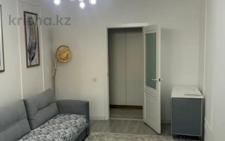 2-комнатная квартира · 58.1 м² · 6/12 этаж, Кошкарбаева за 40 млн ₸ в  — фото 11