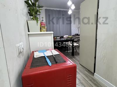 2-бөлмелі пәтер · 61.7 м² · 1/4 қабат, 29а ш/а. 94 — Напротив Бектранса, сзади Аккала мол, ближе к поликлинике Сеним., бағасы: 20 млн ₸ в Актау, 29а мкр