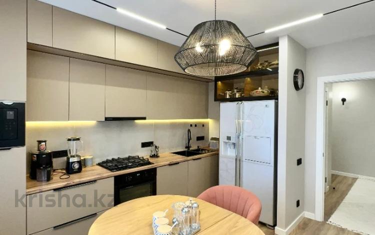 3-комнатная квартира · 110 м², Розыбакиева за 141 млн ₸ в Алматы, Бостандыкский р-н — фото 2