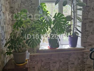 2-комнатная квартира · 60 м² · 2/2 этаж, Момышулы за 8 млн ₸ в 