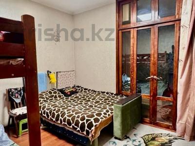2-комнатная квартира · 55 м² · 4/12 этаж, Кенесары хана за 35 млн ₸ в Алматы, Наурызбайский р-н