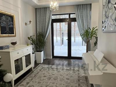 Жеке үй · 7 бөлме · 380 м² · 27 сот., Атырау, бағасы: 4.5 млн 〒 в Астане, Нура р-н