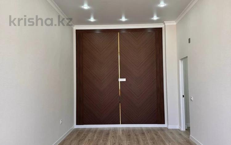 2-бөлмелі пәтер · 75 м² · 8/16 қабат, 16-й мкр , ​16-й микрорайон 64, бағасы: 24 млн ₸ в Актау — фото 2