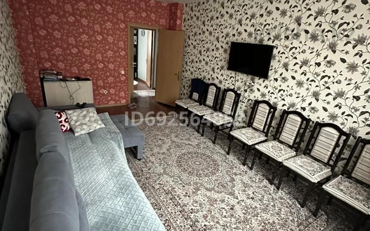 2-комнатная квартира, 58 м², 3/5 этаж, мкр Жулдыз-1 25А за 30 млн 〒 в Алматы, Турксибский р-н — фото 2