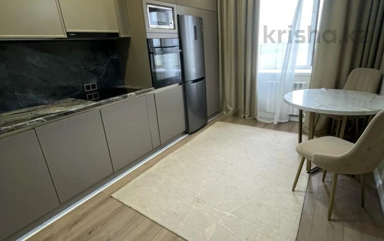 2-комнатная квартира · 60 м² · 8/9 этаж, муканова 86 за 35 млн ₸ в Караганде — фото 2